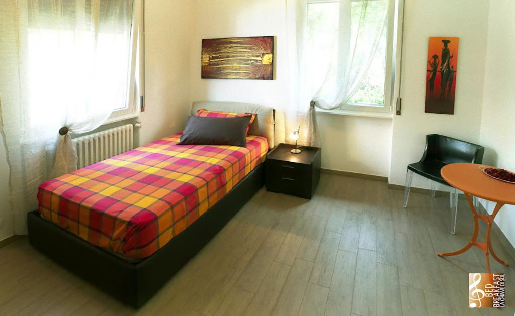 B&B La Chiave Di Sol Como Rum bild